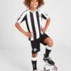 Castore Newcastle United FC 2022/23 Home Kit Kleinkinder
