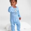 Official Team Manchester City FC 2022/23 Home Strampler Baby 1 Official Team Manchester City FC 2022/23 Home Strampler Baby -Modische Sportbekleidung jd 579199 a