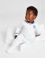 Official Team England Retro '90 Home Strampler Baby 3 Official Team England Retro '90 Home Strampler Baby