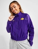 Nike NBA LA Lakers Courtside Lightweight Jacke Damen 6 Nike NBA LA Lakers Courtside Lightweight Jacke Damen – Bild 4