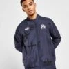 Puma Olympique Marseille Pre Match Jacke Herren 2 Puma Olympique Marseille Pre Match Jacke Herren -Modische Sportbekleidung jd 615784 a