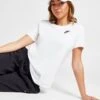 Nike Club Sportswear T-Shirt Damen 2 Nike Club Sportswear T-Shirt Damen -Modische Sportbekleidung jd 622209 a