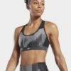 Reebok Lux Perform Allover Print Racer Bra -Modische Sportbekleidung jd HS7799 a